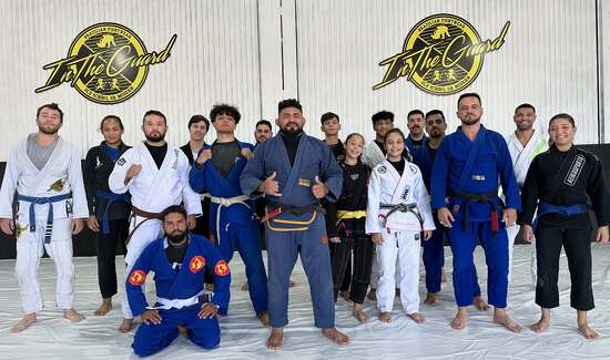 Requisitos de uniformes nos campeonatos da IBJJF: Guia completo